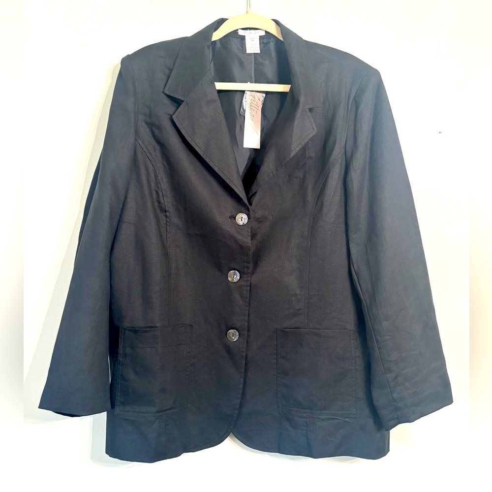 NWT- Gillian Grey Black fully lined 100% Linen Blazer